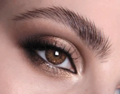 Auburn Coloured Contact Lenses(Auburn Colour Contact Lenses)