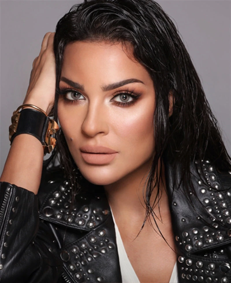 Bella Elite - Crystal N Coloured Contact Lenses(Bella Elite Crystal N Coloured Contact Lenses) 4 Bella Elite - Crystal N Coloured Contact Lenses(Bella Elite Crystal N Coloured Contact Lenses) - Image 2